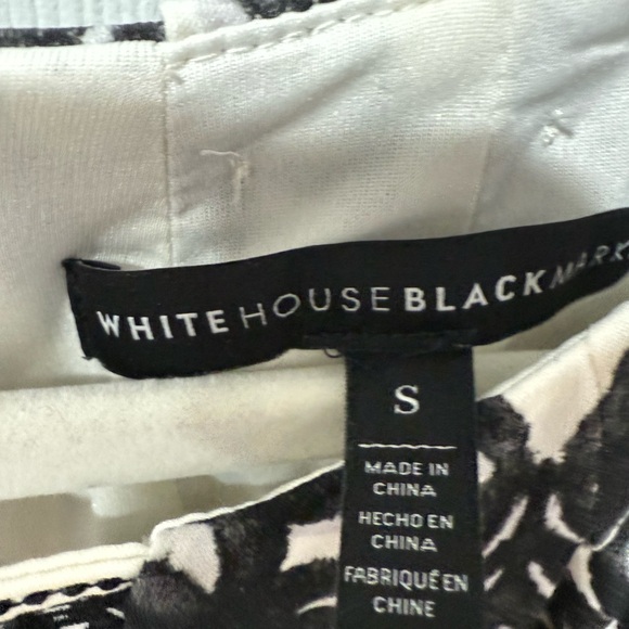 White House Black Market Monochrome Swirl Top, size S - Picture 3 of 8